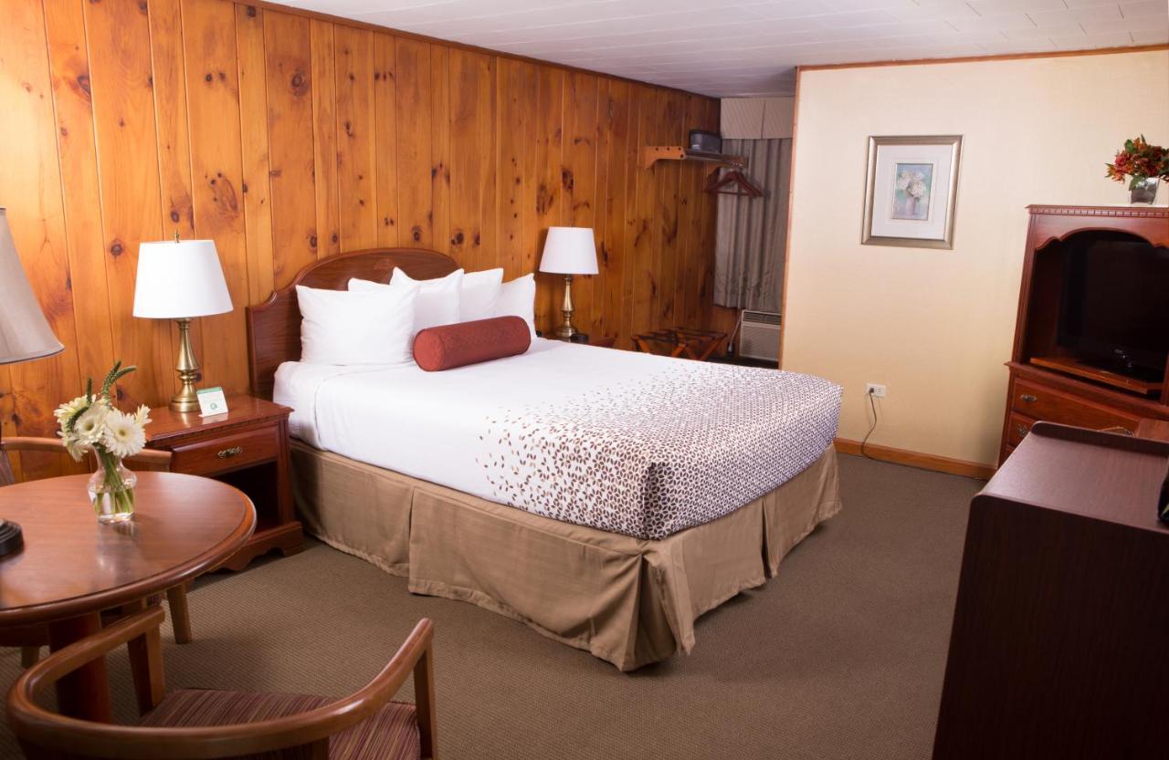 Knotty Pine Motel Бенингтън Екстериор снимка